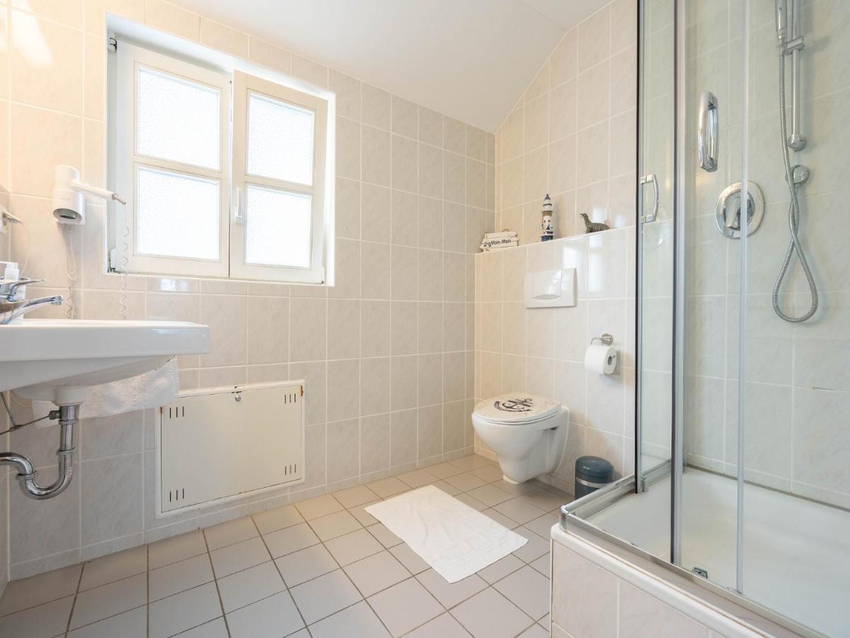 Feriendorf Rugana - Moderne Komfort Ferienwohnung Mit 1 Schlafzimmer C02 Dranske Exteriér fotografie