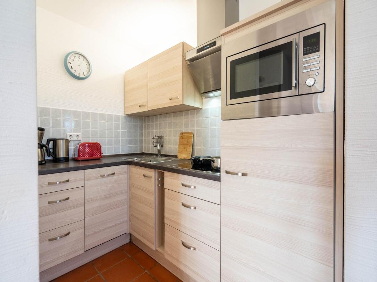 Feriendorf Rugana - Moderne Komfort Ferienwohnung Mit 1 Schlafzimmer C02 Dranske Exteriér fotografie